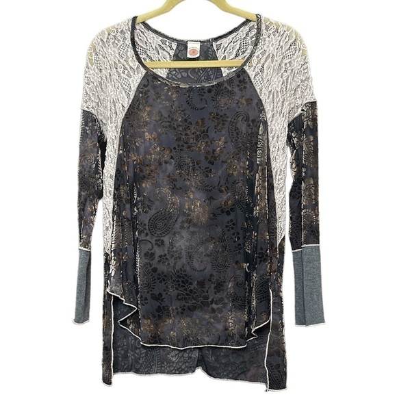 Contemporary Boho Chic Lace Detail Long Sleeve Top / Tunic - Picture 1 of 3